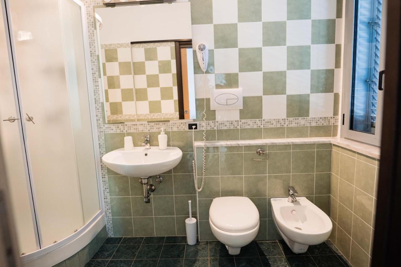 B&B Dell'Infopoint-La Via Silente Castelnuovo Cilento Εξωτερικό φωτογραφία